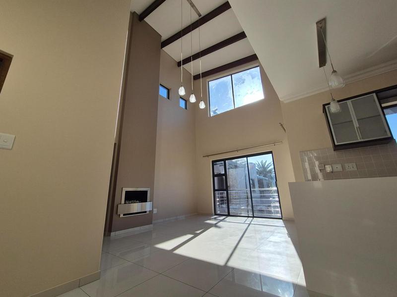 To Let 3 Bedroom Property for Rent in Bloubergrant Western Cape